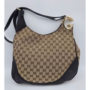 Authentic Gucci GG Charlotte Shoulder Bag #4321M